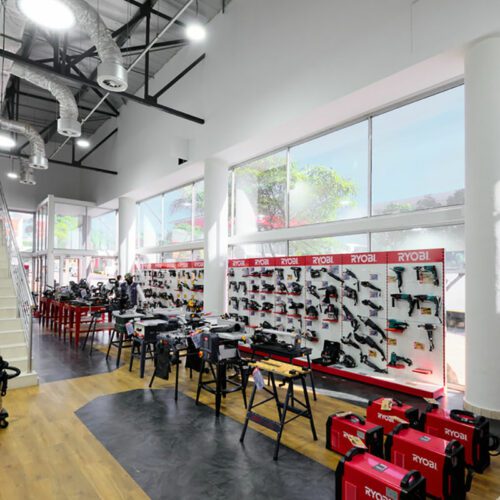 retail space renovation. fit out contractors South Africa. Showroom construction and renovation.